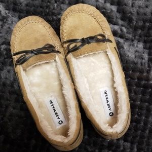 Airwalk Moccasins